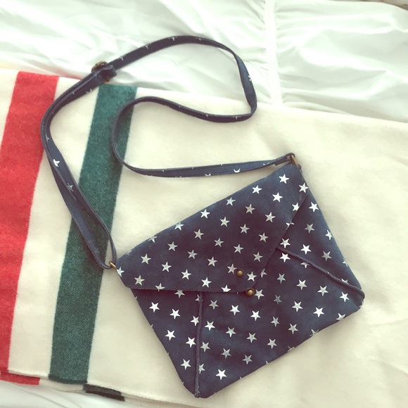 Free People Handbags - FP suede star purse!